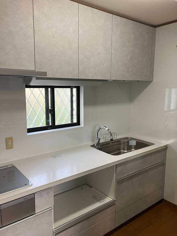 キッチンを明るく便利に