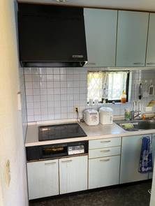 キッチンを明るく便利に