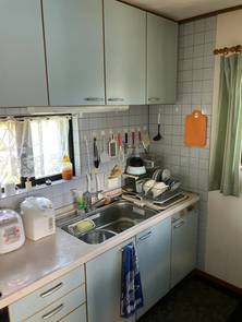 キッチンを明るく便利に