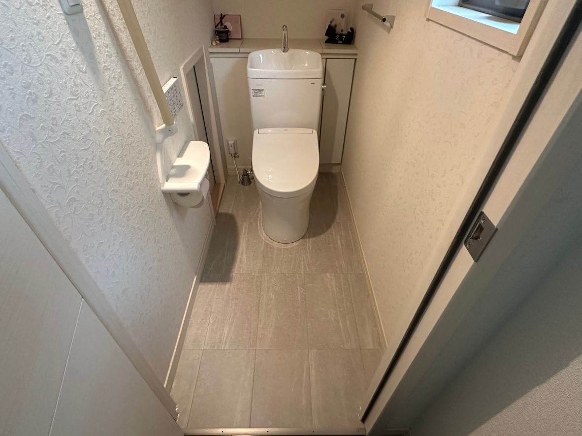 雰囲気も明るく、トイレのリフォーム