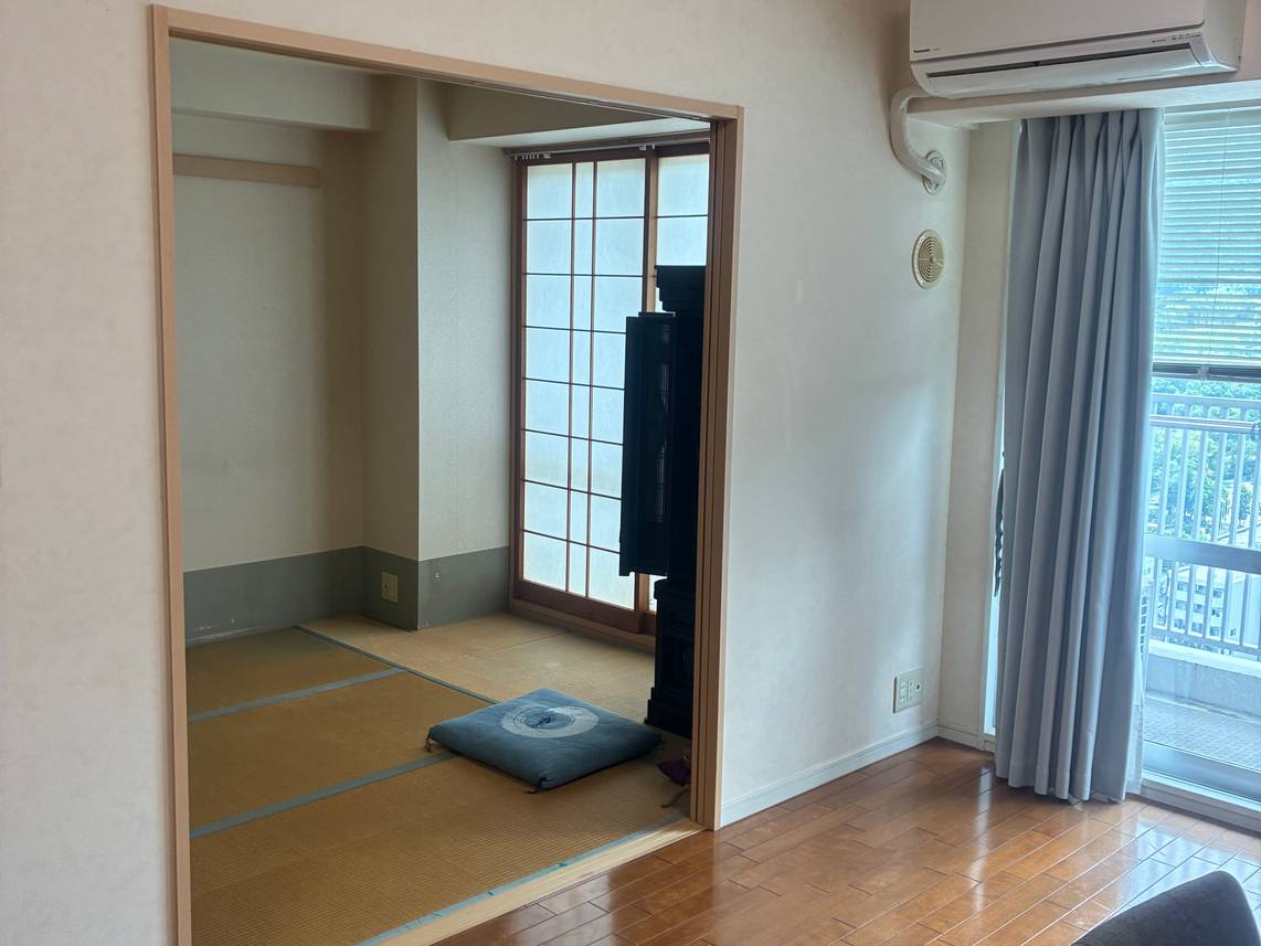 家内の好きなキッチンと壁紙でリフォーム