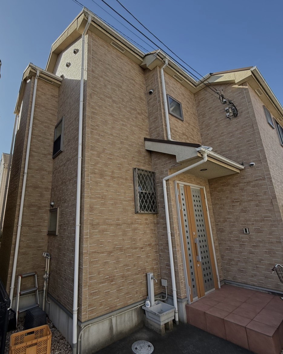 明るい外観と防水・雨漏り対策