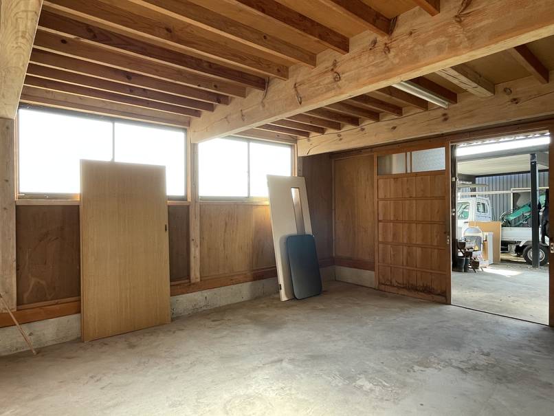 想い出の詰まった納屋を生活スタイルに合わせたお部屋へ