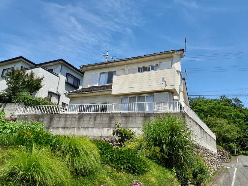 大切なおすまいのメンテナンス　外壁塗装と雨樋交換