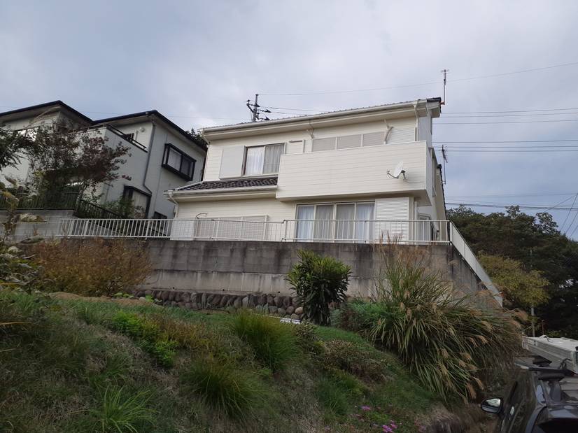 大切なおすまいのメンテナンス　外壁塗装と雨樋交換