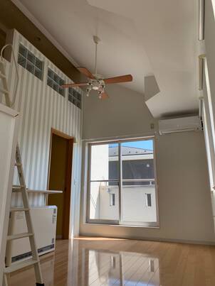 多賀城市｜外壁塗装で鮮やかなブルーが印象的な明るい住まいに