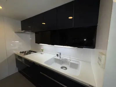 トクラスでより洗練されたキッチンへ