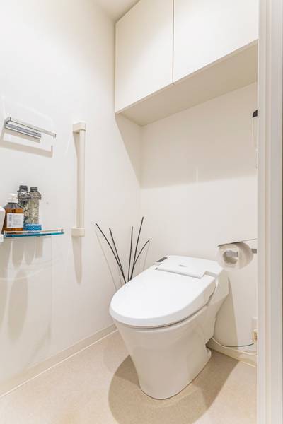 中古物件のクロスとクッションフロア交換