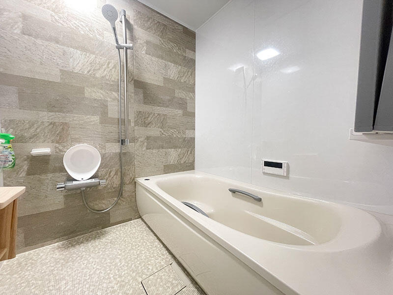 暮らしを支える水まわり、家を守る外壁