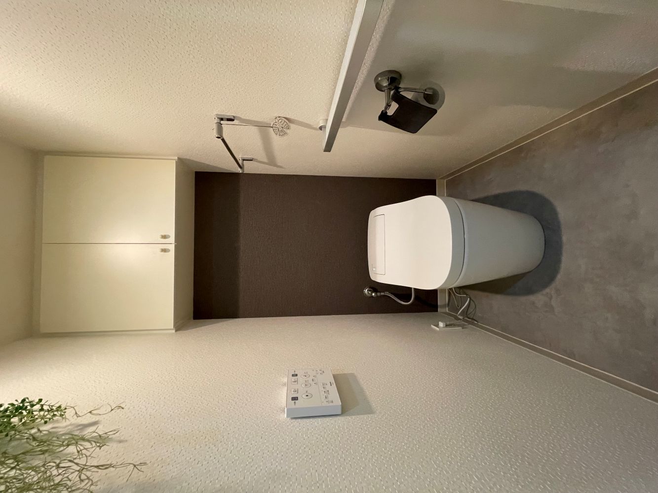 お掃除ラクラク！快適なトイレに　トイレリフォーム