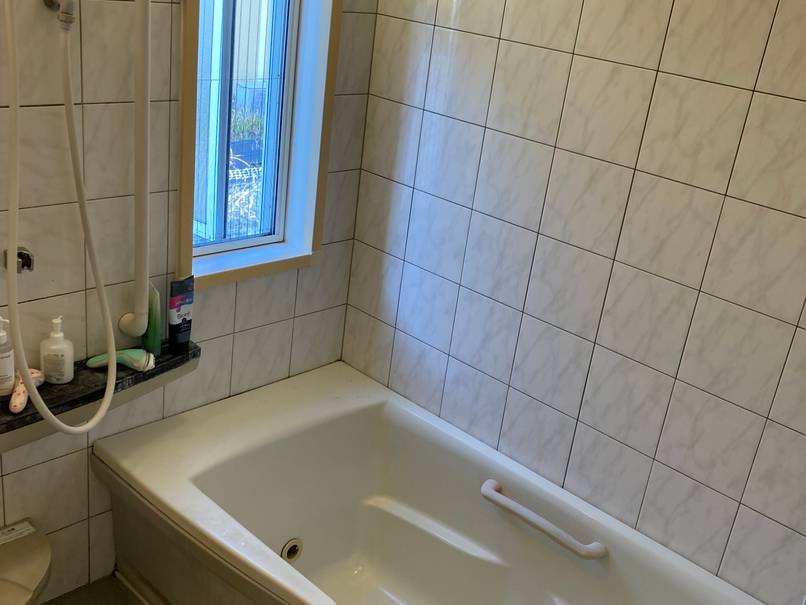 浴室で一日の疲れを癒します