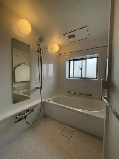 明るく清潔感のある空間へ ユニットバス・トイレリフォーム