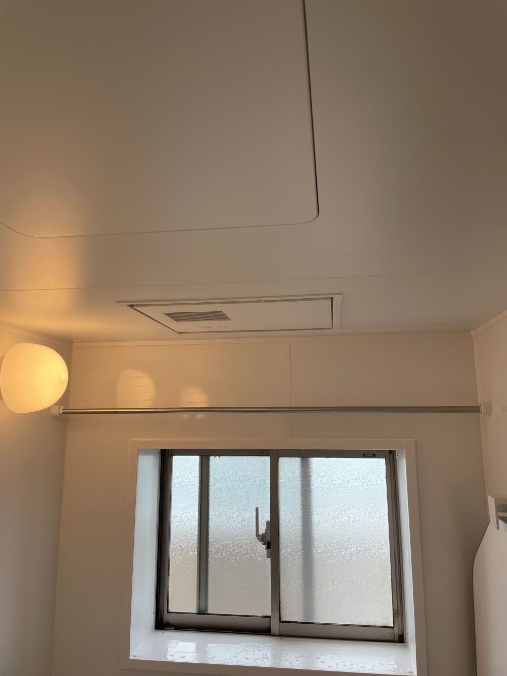 明るく清潔感のある空間へ　ユニットバス・トイレリフォーム