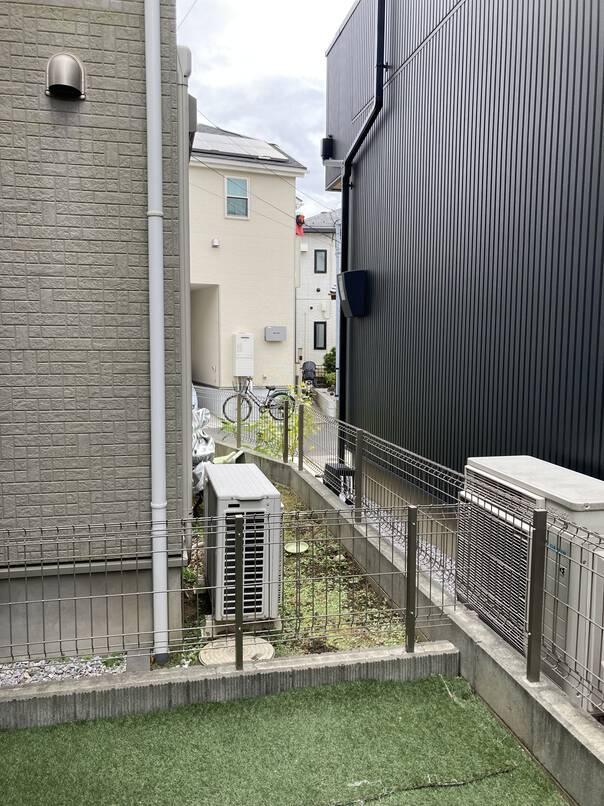 プライバシーが守られる庭に。