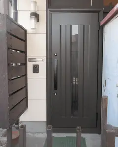 玄関ドアリフォーム工事