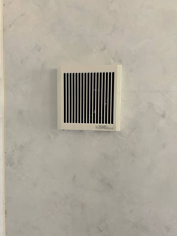 給湯器、換気扇の交換