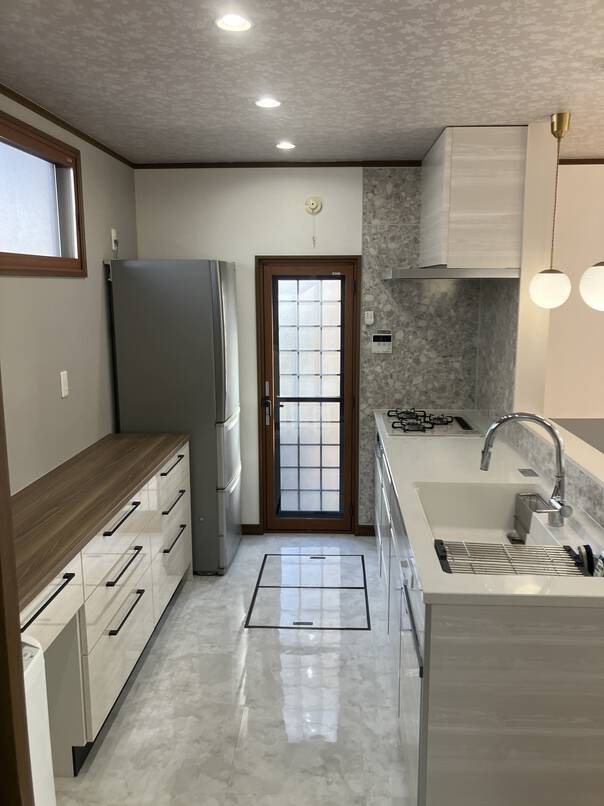 モデルルームのようなキッチン