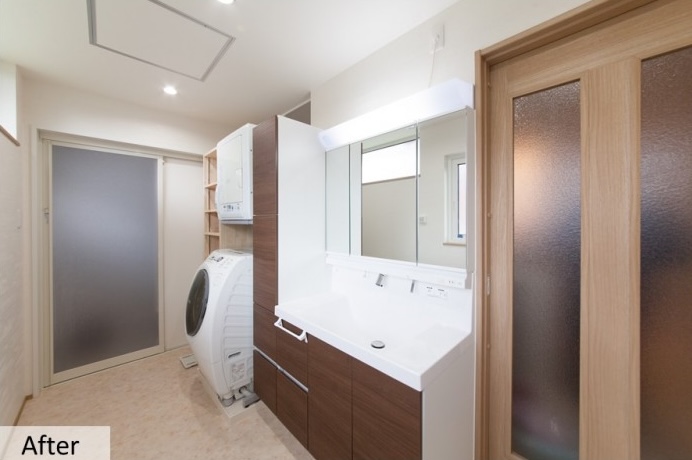 薪ストーブの温かな空気を部屋全体で味わうことのできる空間