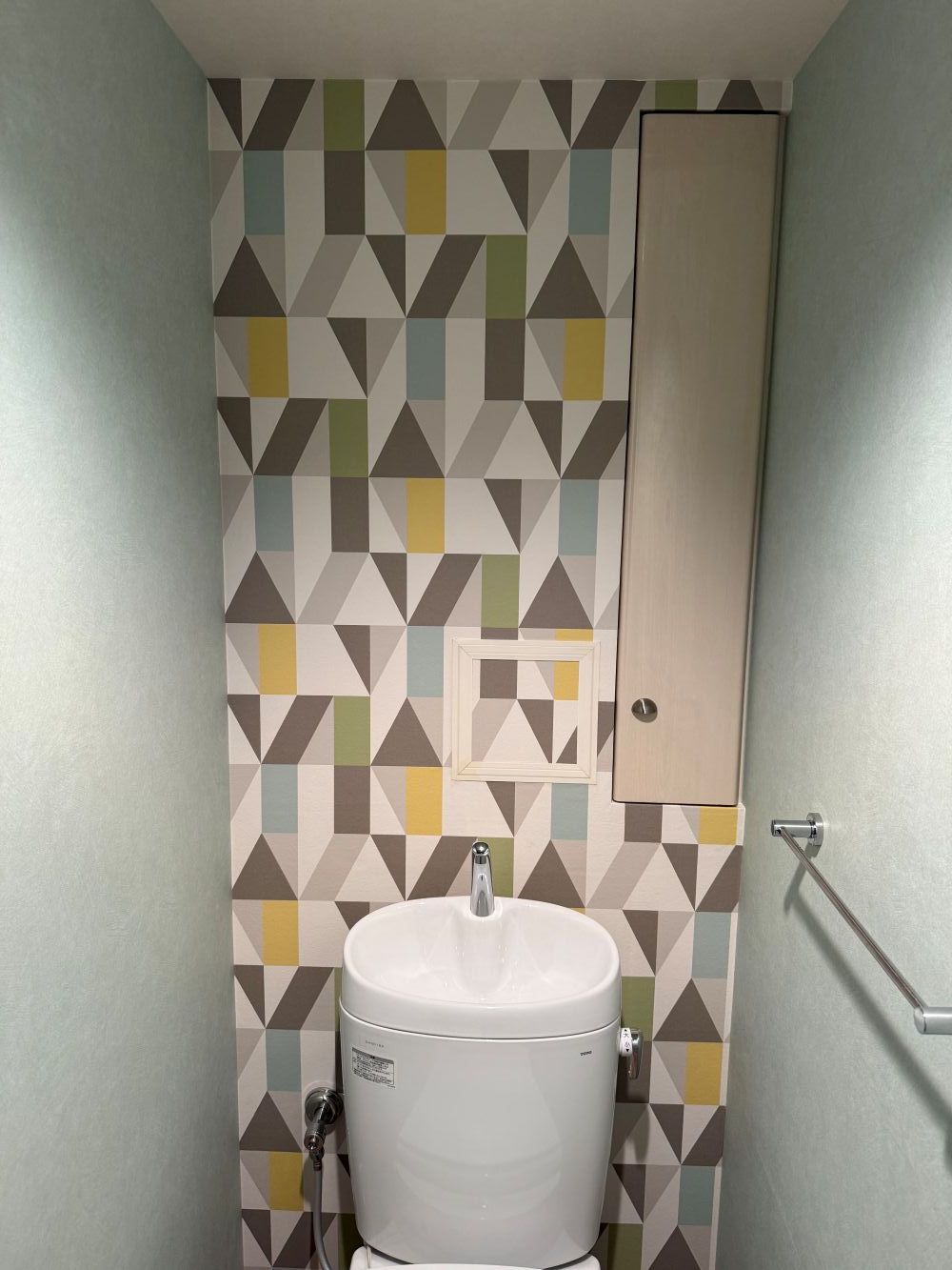 グリーンで爽やかな空間へ　トイレリフォーム