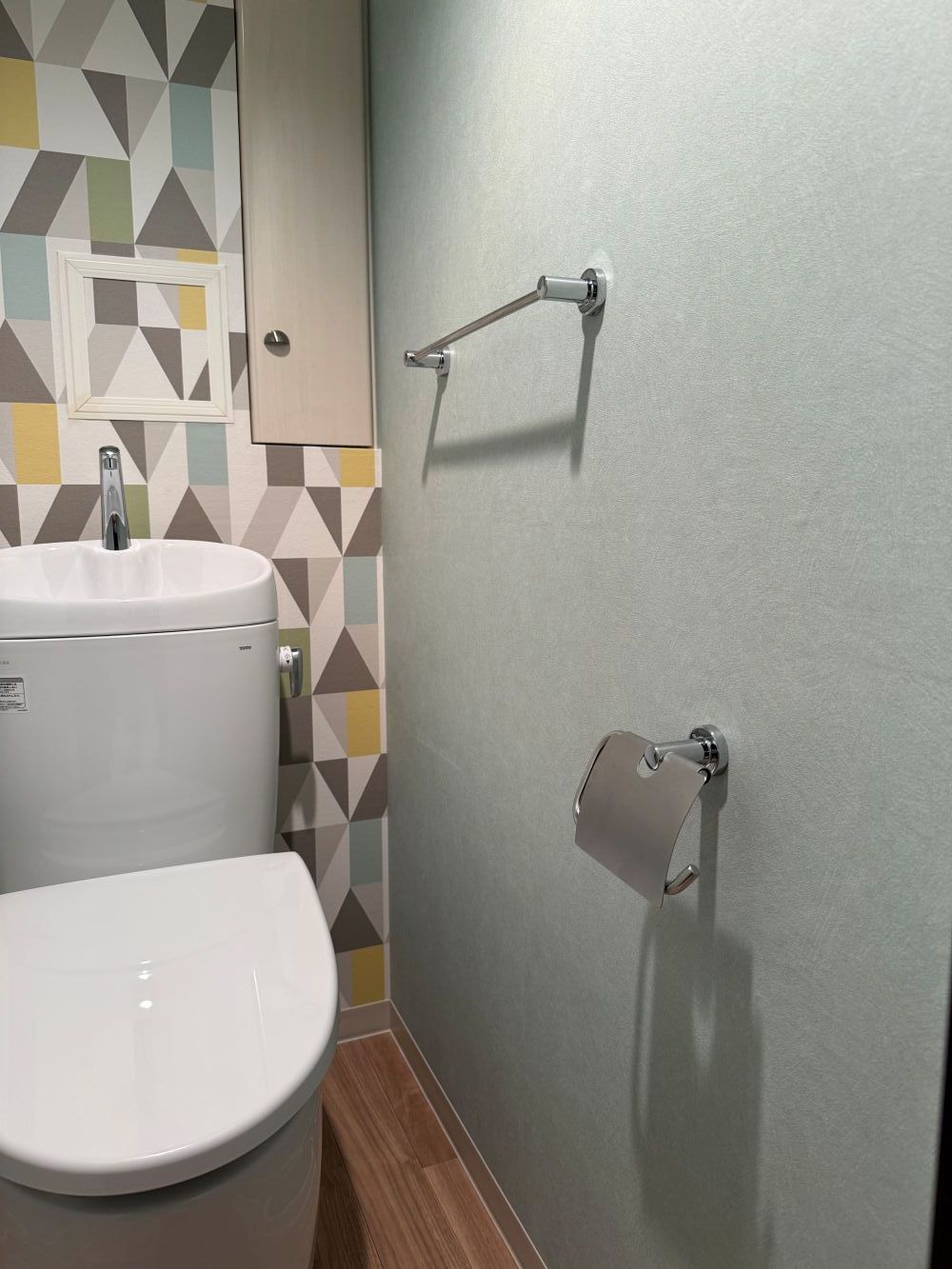 グリーンで爽やかな空間へ　トイレリフォーム