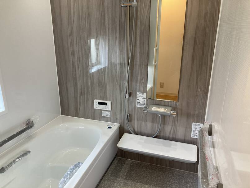 使われていなかった1階車庫が快適なバスルームに！