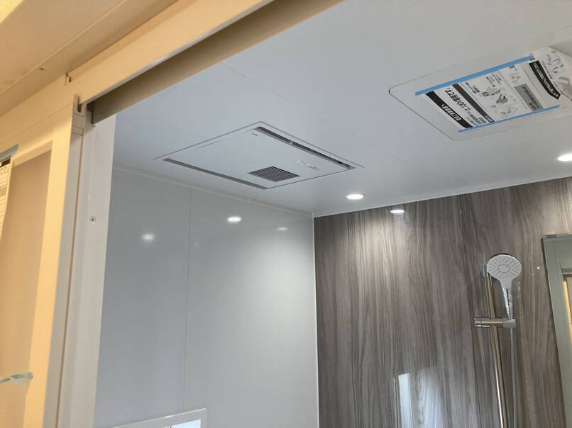 使われていなかった1階車庫が快適なバスルームに！