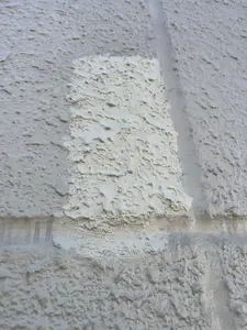 外壁破損部補修工事