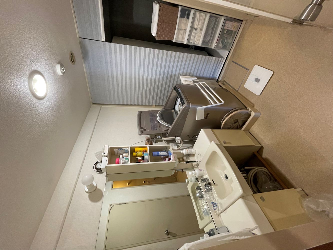 高断熱で暖かさ長続き　ユニットバス・洗面所リフォーム