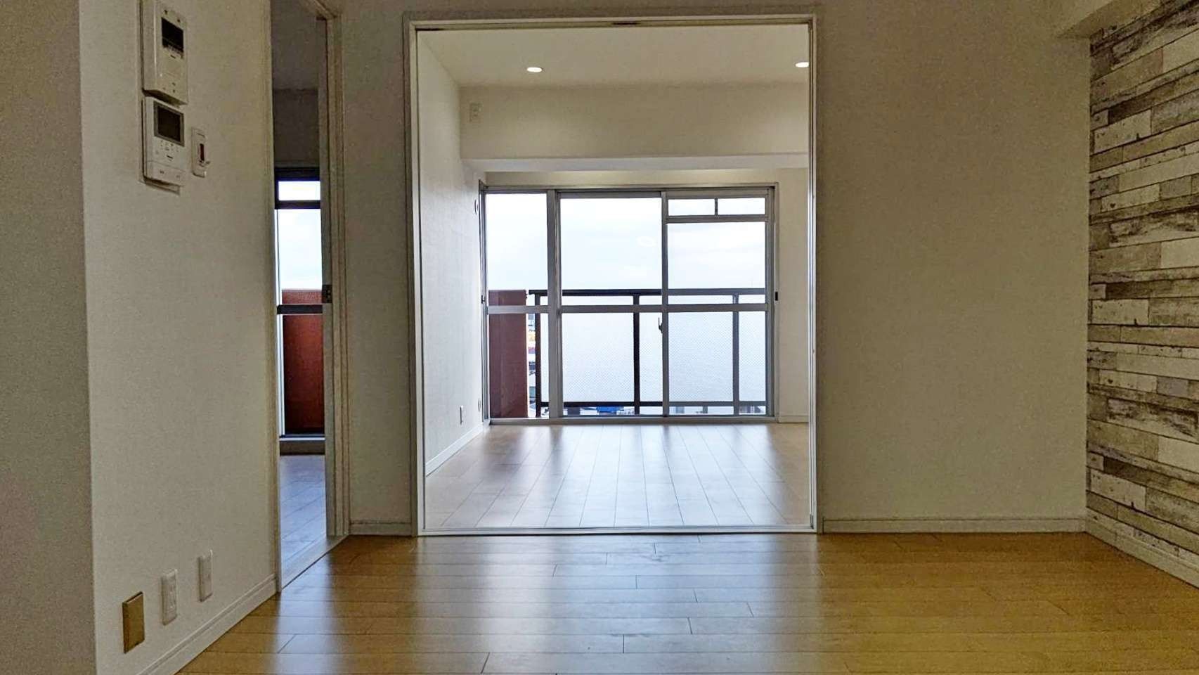 全体的に張り替えをして雰囲気が一新したリフォーム