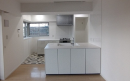 株式会社ホームチームZ