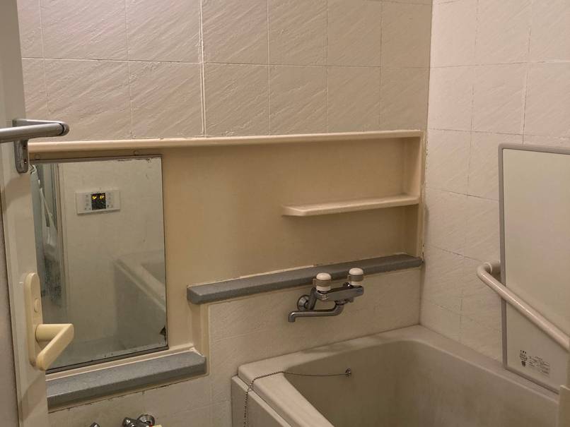 掃除がしやすくシンプルなお風呂にリフォーム