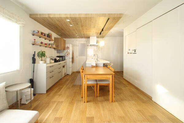 リビングドアの位置を変更し、広いLDKを叶えました