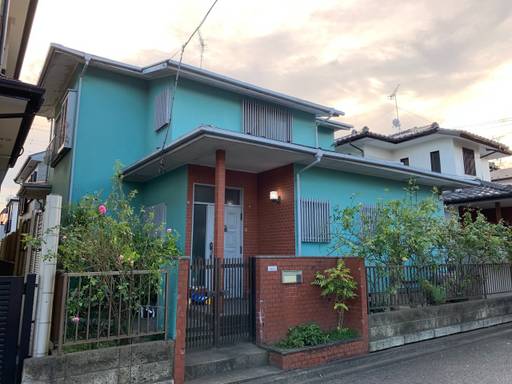 経年劣化を一新し、新築のような輝きを取り戻した外壁