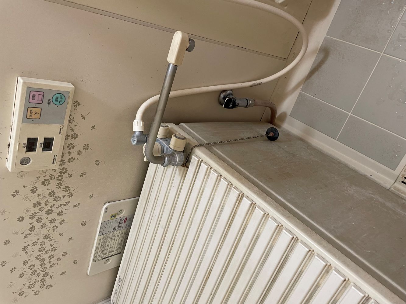 築53年2回目のリフォーム　ユニットバス、給湯器リフォーム