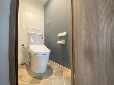 木目が中心のモダンなマンションリノベーション