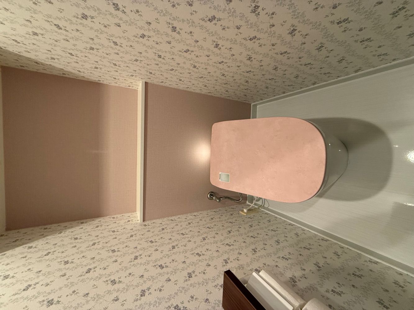 ホーローパネルでお手入れをラクに　トイレリフォーム