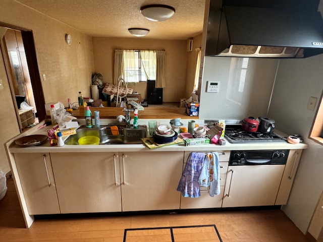 木目調が美しい空間へと仕上がる我が家