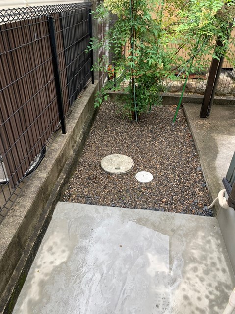 人工芝で手入れもしやすく１年中緑のお庭に！！