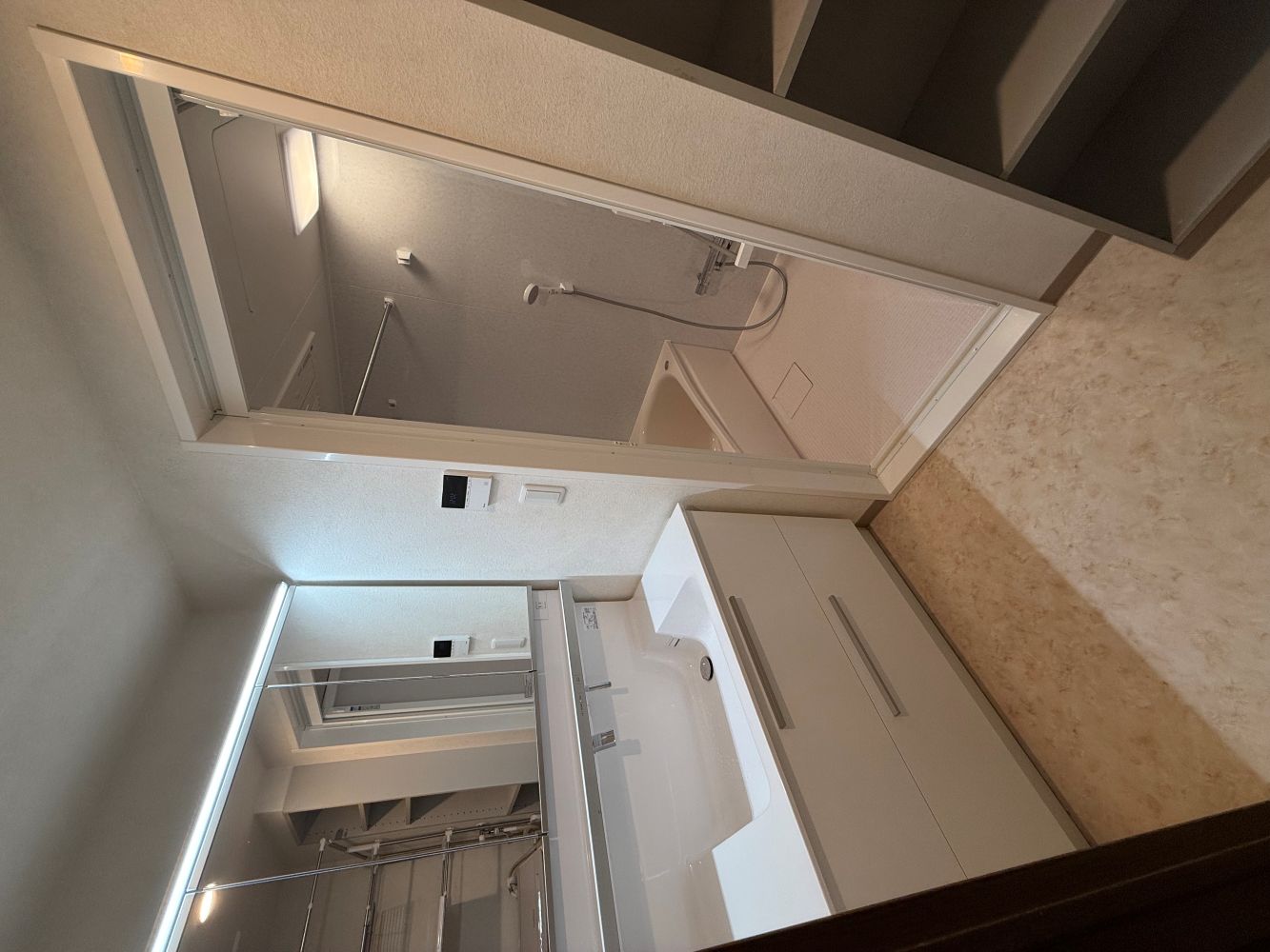 掃除しやすく、使いやすい　ユニットバス・洗面所リフォーム