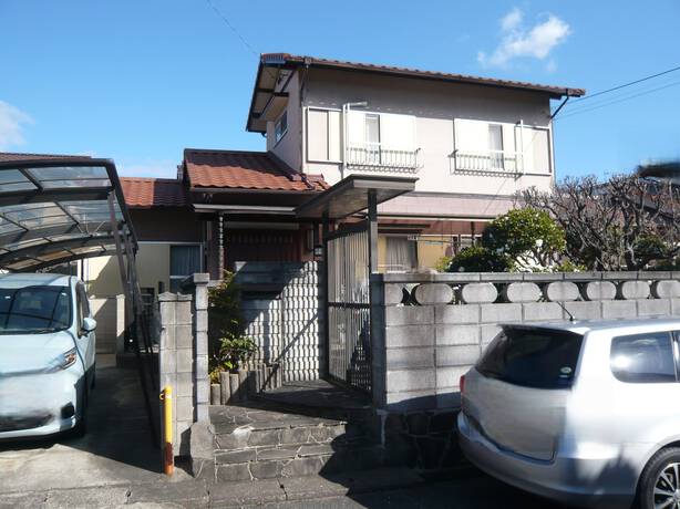 外壁塗装で住まいの印象を一新