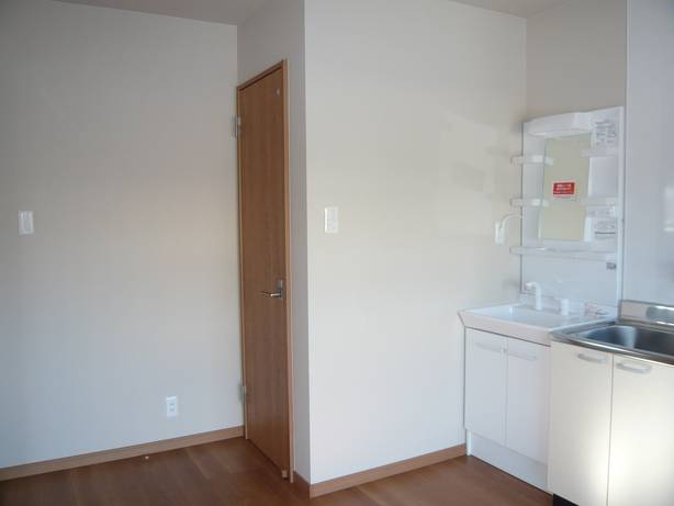 下水道引き込み工事と2階にトイレを増設