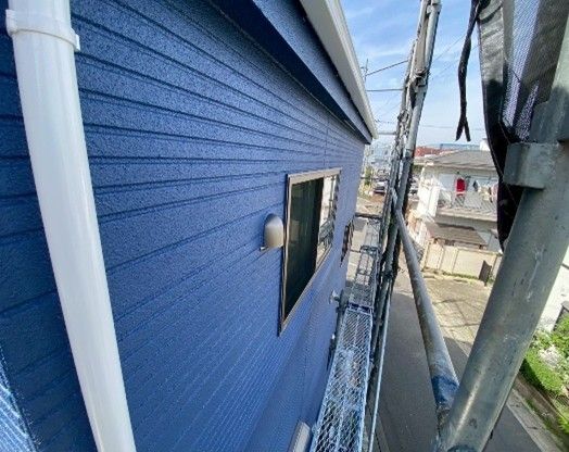 外壁塗装と屋根塗装で新築のような外観にリフォーム