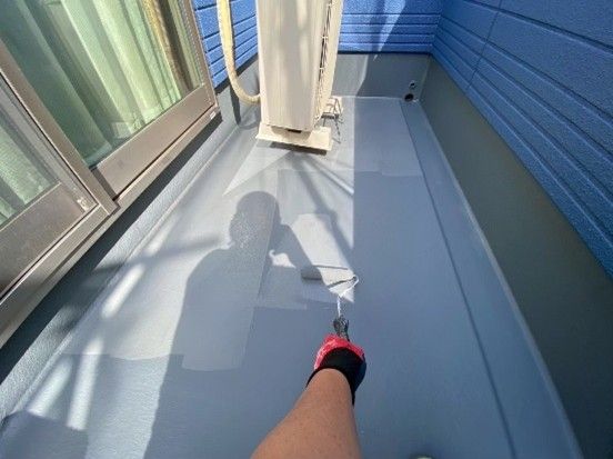 外壁塗装と屋根塗装で新築のような外観にリフォーム