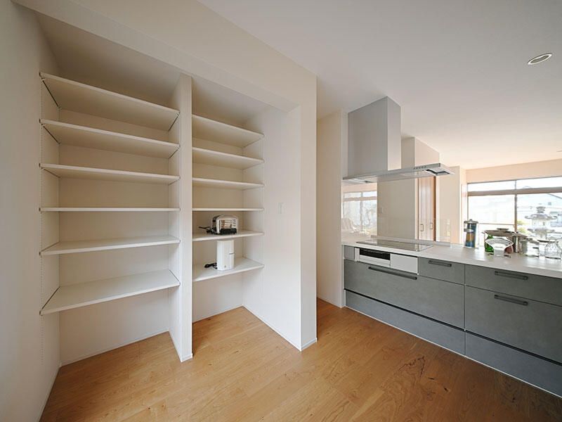 光が差し込む、すっきり暮らせるお家