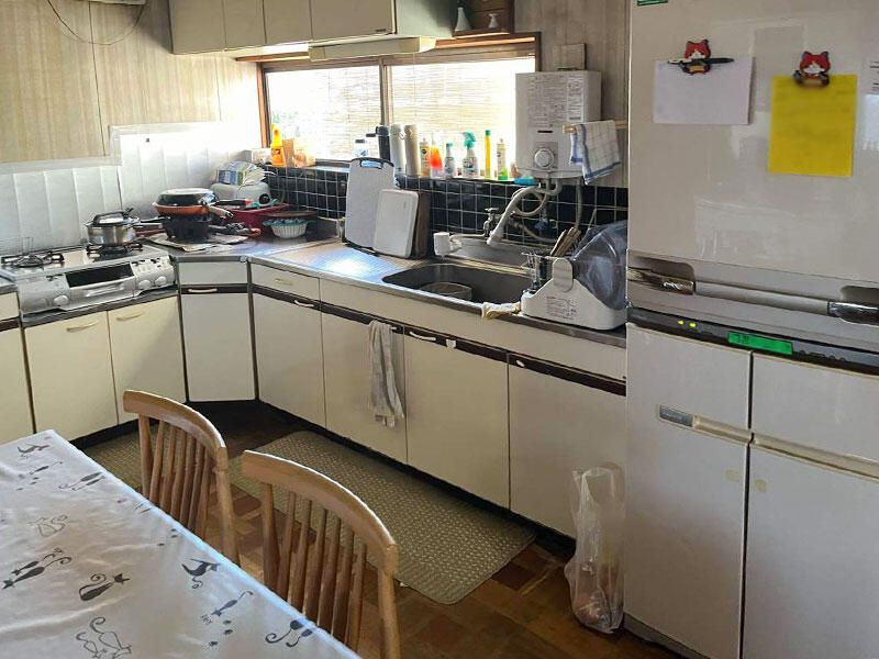 坪庭を囲み家族の記憶と共に歩む家