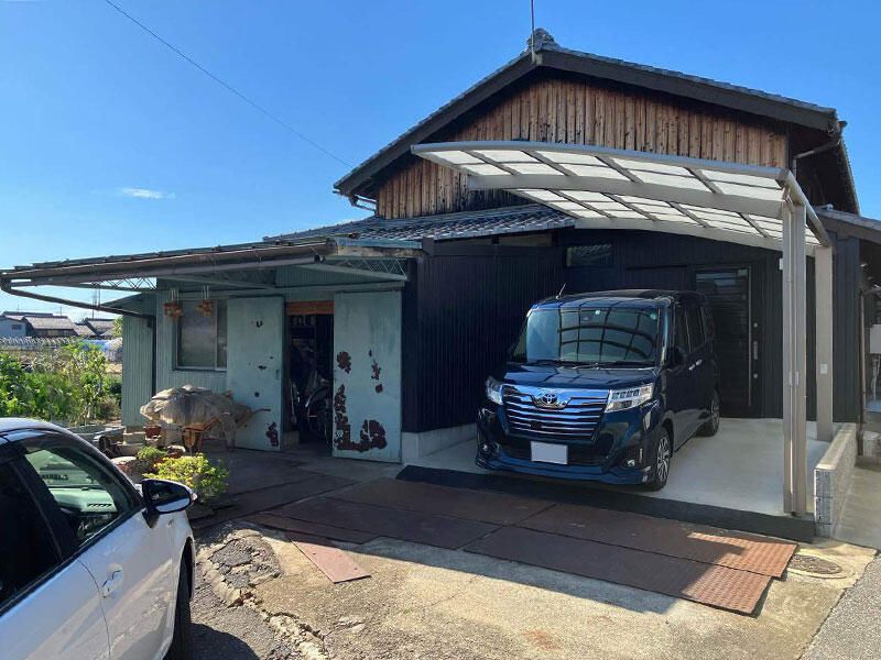 ゆとりある駐車スペースに