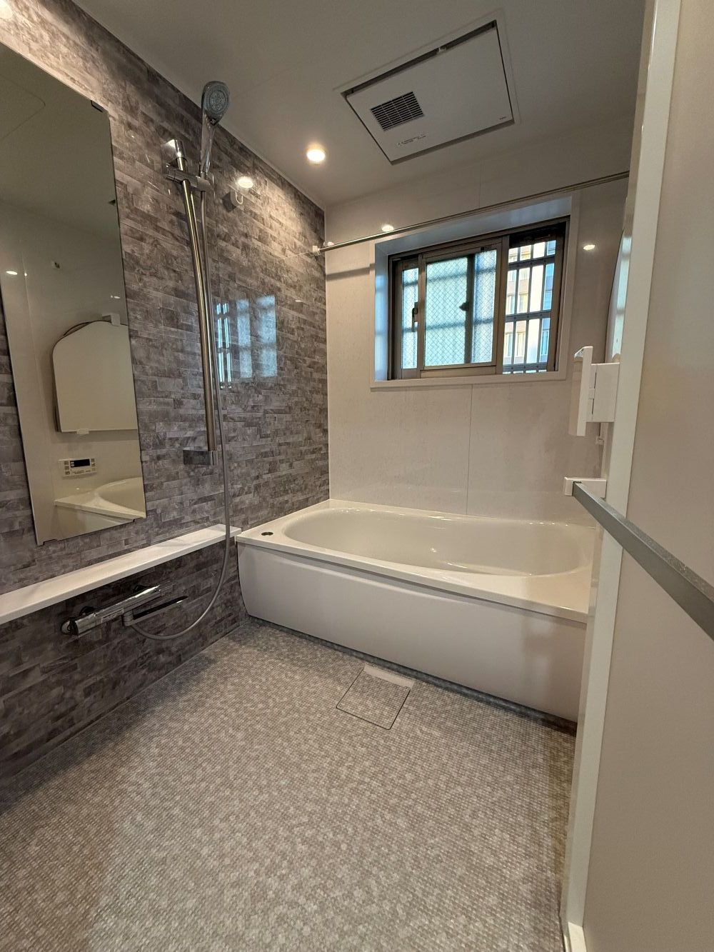 水まわり3点をまとめて快適に　水回りリフォーム