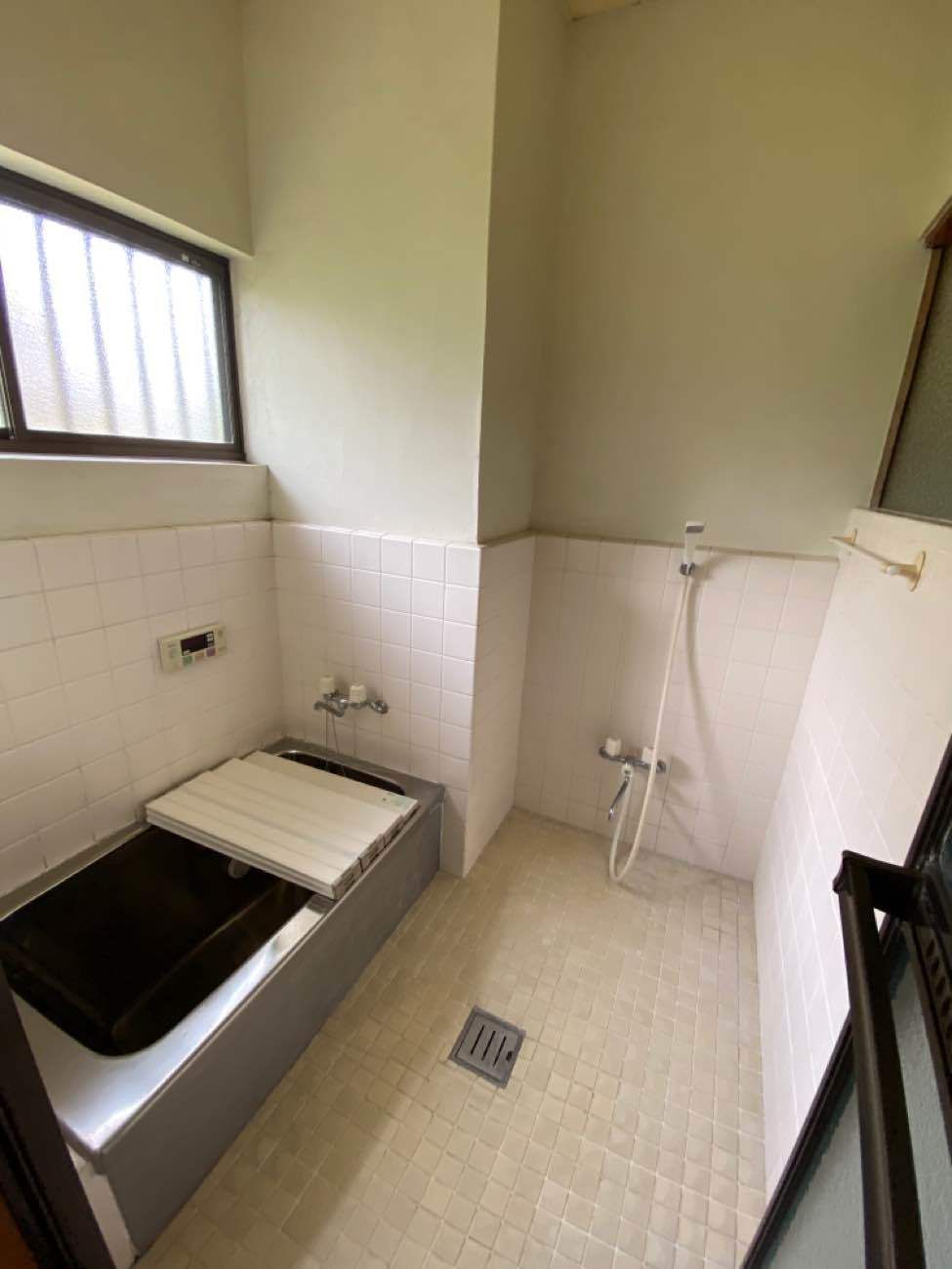 1日の疲れをリセット。窮屈だった浴室が、我が家の特等席に。