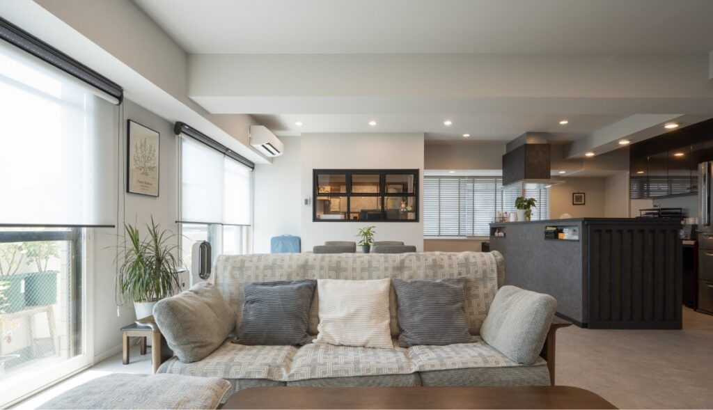 大胆な間取り変更で、開放感あふれるLDKを実現