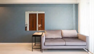 シックで落ち着きのある大人のインテリア空間